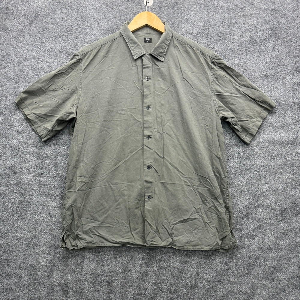 Uniqlo Button Up Shirt Mens XL Olive Green Short Sleeve Casual Athletic